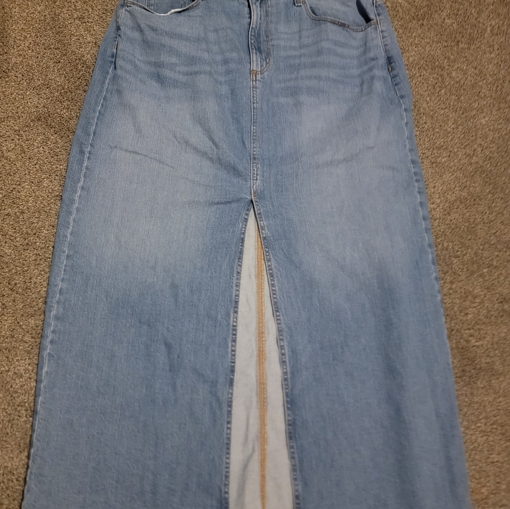 Pre-loved universal thread womens maxi fringe bottom front split demin skirt - Picture 3 of 9